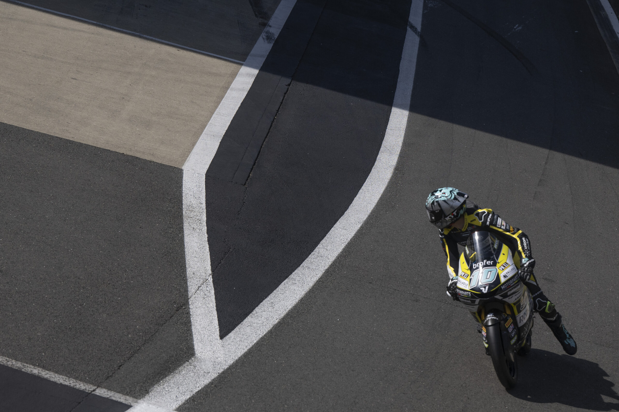 <strong>Rimonta e altri punti portati a casa a Silverstone</strong>